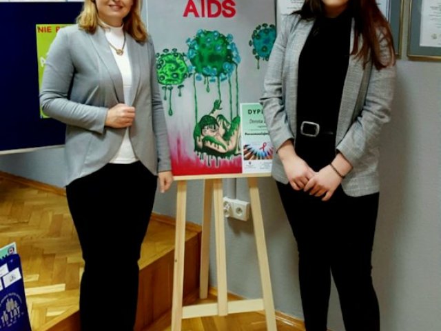 Sukces naszej uczennicy w konkursie ,,Porozmawiajmy o AIDS”