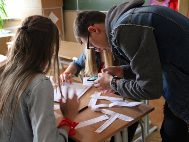 Rendez vous pierwszaków ze szkołą - gra biblioteczno-szkolna