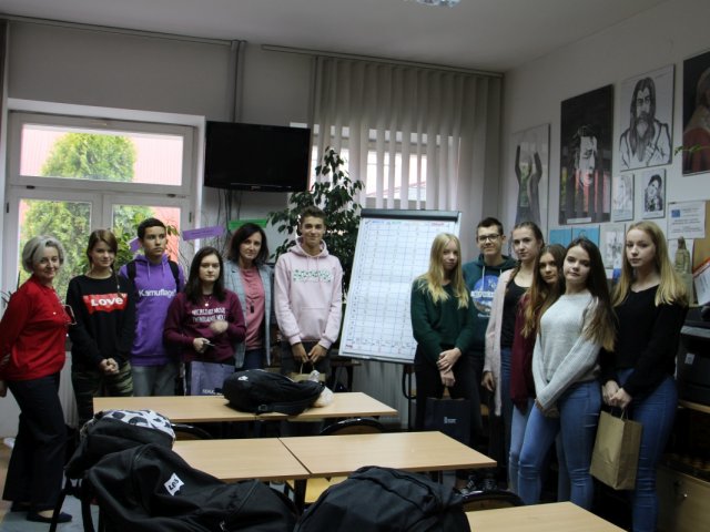 Rendez vous pierwszaków ze szkołą - gra biblioteczno-szkolna