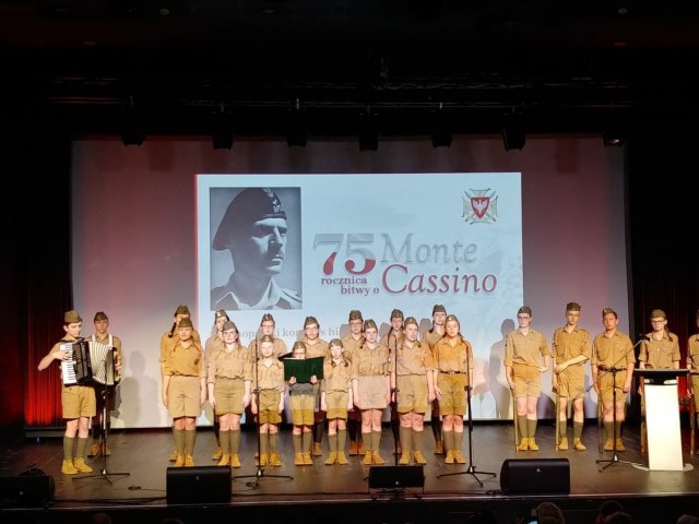 Nasza uczennica laureatką Ogólnopolskiego Konkursu Historycznego 