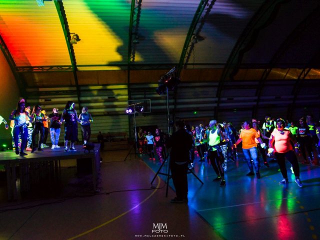 Positive Fluo Maraton Zumba w naszym LO