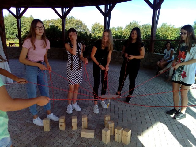 Wyjazd integracyjny klasy 1d do Siedliska Janczar w Pstrągowej 16.09.2020 r.