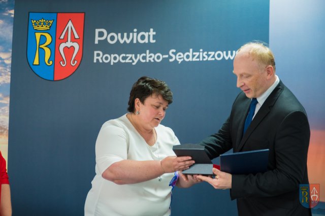 Profesor Grzegorz Pach Nauczycielem, Pedagogiem i Wychowawcą Roku 2019/2020 