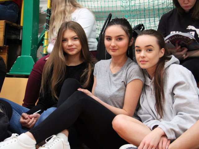 FOTORELACJA z wydarzeń odbywających się w naszym liceum z okazji "Walentynek" 