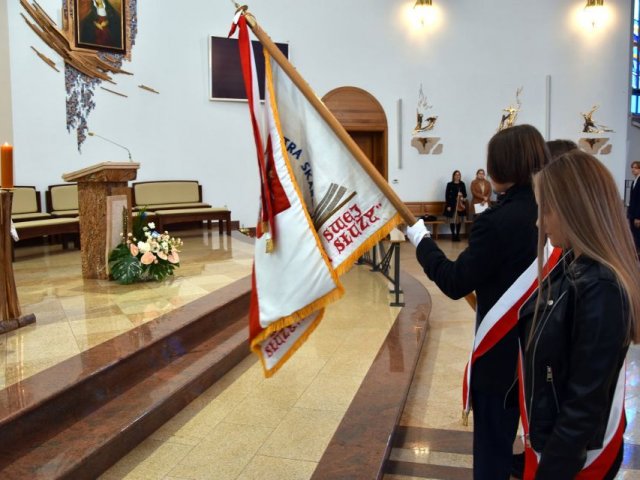 Uroczyste obchody Dnia Edukacji Narodowej w Liceum Skargi połączone z 75 rocznicą powstania Szkoły