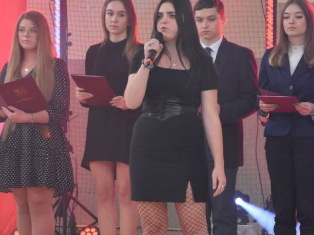 WSPOMNIENIA – drogowskazy najmilsze pamięci