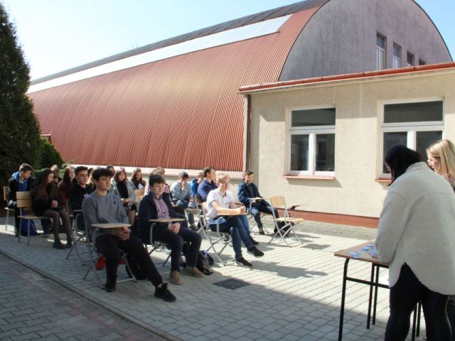 24 MARCA 2022 r. OTWORZYLIŚMY SZKOŁĘ DLA ÓSMOKLASISTÓW
