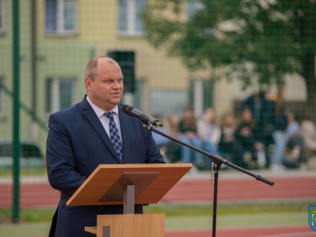 Fotorelacja z uroczystego otwarcia boisk sportowych przy LO im. ks. Piotra Skargi w Sędziszowie Małopolskim