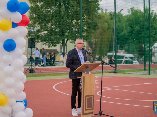 Fotorelacja z uroczystego otwarcia boisk sportowych przy LO im. ks. Piotra Skargi w Sędziszowie Małopolskim