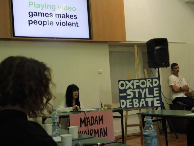 Fotorelacja ze Szkolnego Turnieju Debat Oksfordzkich