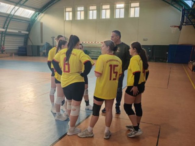 II miejsce naszych siatkarek