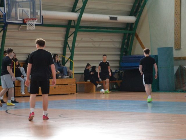 Walentynkowe Mistrzostwa w Piłkę Nożną o Strzałę Amora
