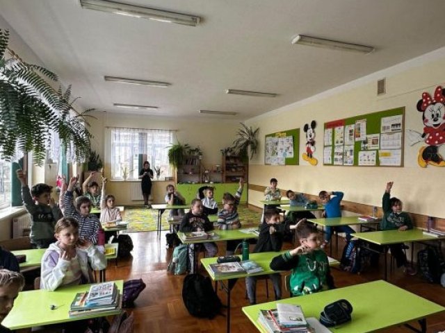 Ekologicznie doładowani – sukces naszych uczniów w olimpiadzie Zwolnieni z Teorii