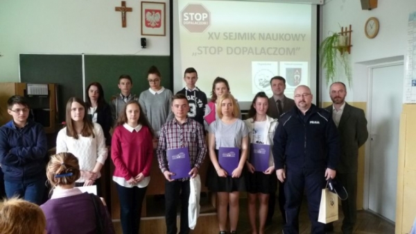 „STOP  DOPALACZOM” XV Sejmik Naukowy  i  konkurs   o  tematyce  zdrowotnej  dla  uczniów  Gimnazjów  Powiatu Ropczycko-Sędziszowskiego