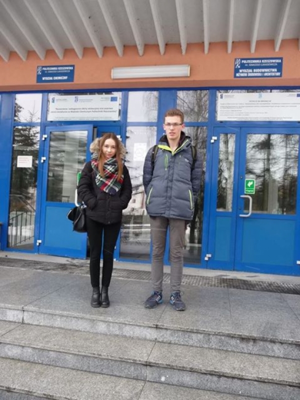 Sędziszowscy Licealiści wśród najlepszych podczas X Podkarpackiego Konkursu Chemicznego